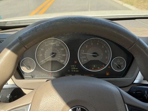 Used 2012 BMW 328i Sedan w/ Premium Pkg RWD image 12