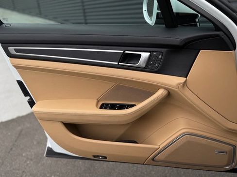 Used 2023 Porsche Panamera Platinum Edition RWD image 12