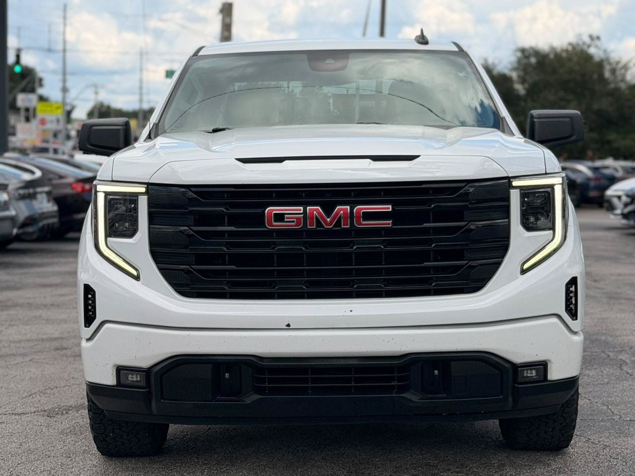 Used 2022 GMC Sierra 1500 Elevation AWD/4WD image 3