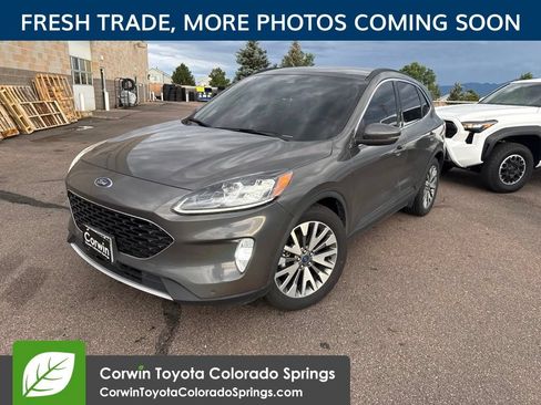 Used 2020 Ford Escape Titanium FWD image 2