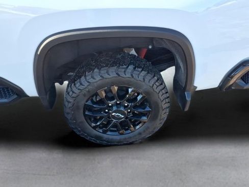 Used 2025 Chevrolet Silverado 3500 LT w/ Trail Boss Package image 21