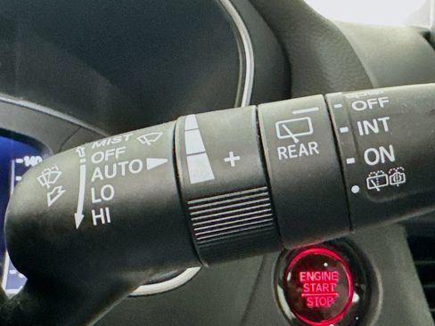 Used 2024 Honda Pilot Elite image 16