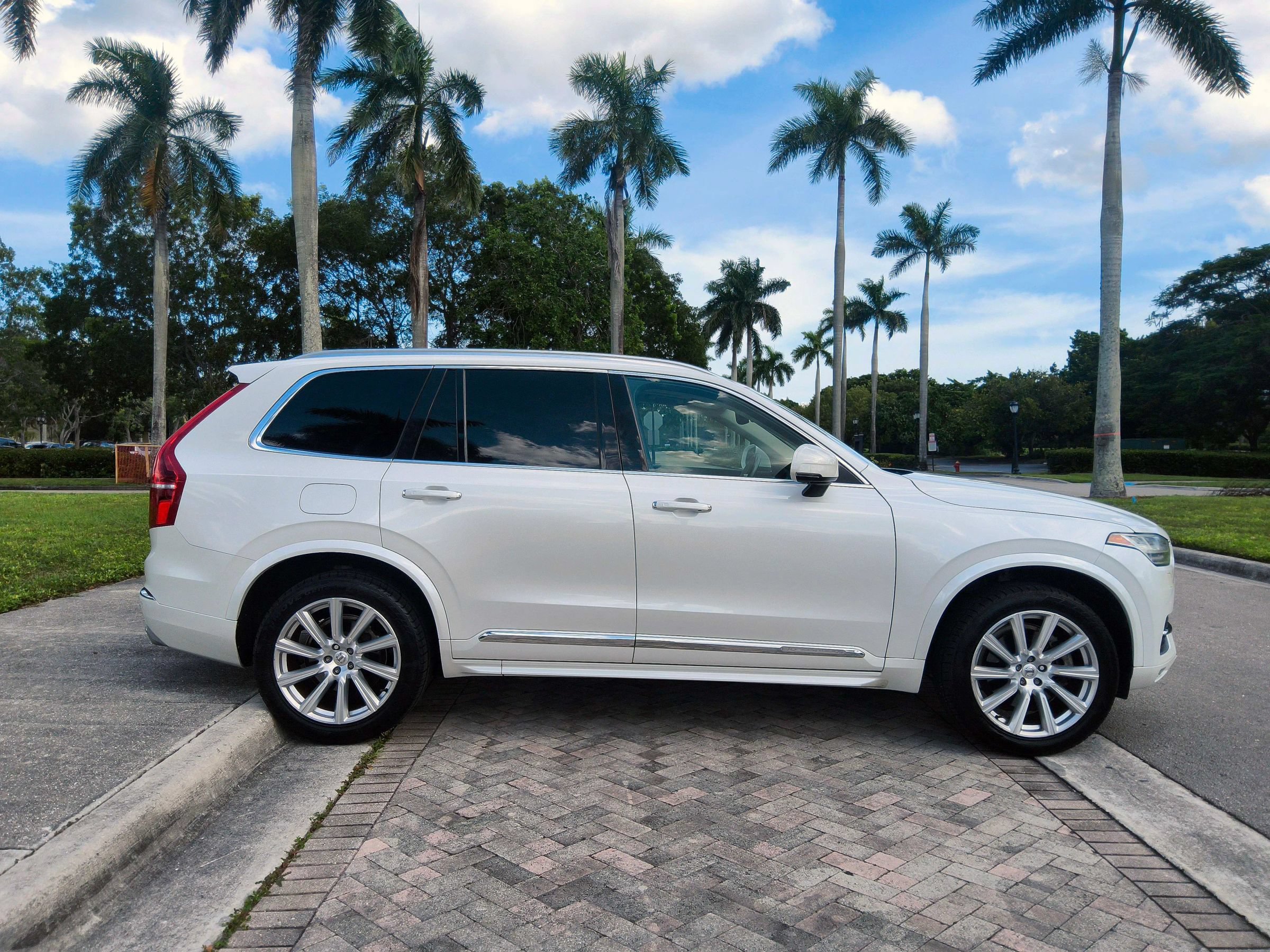 Used 2016 Volvo XC90 T6 Inscription AWD/4WD image 23