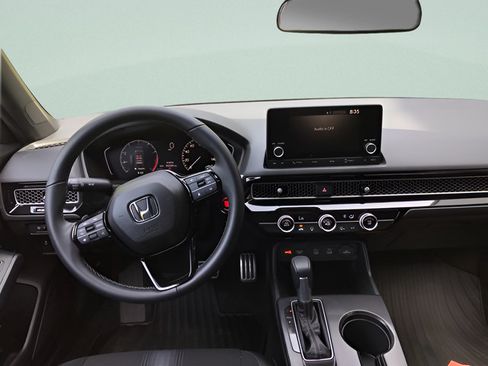 Used 2025 Honda Civic Sport image 12