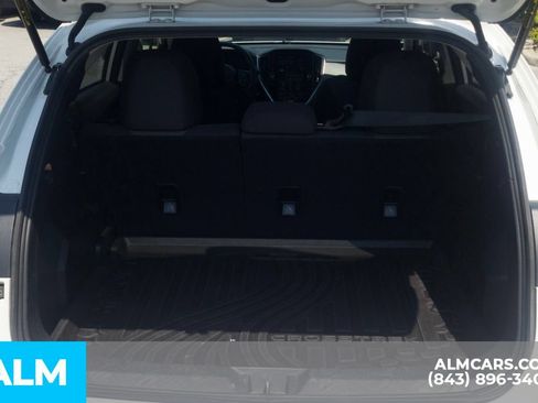 Used 2025 Subaru Crosstrek 2.5i Premium AWD/4WD image 8