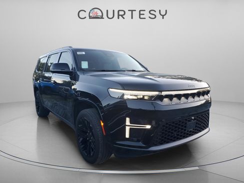 New 2026 Jeep Grand Wagoneer L Limited image 4