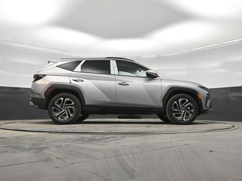 New 2026 Hyundai Tucson Limited image 40