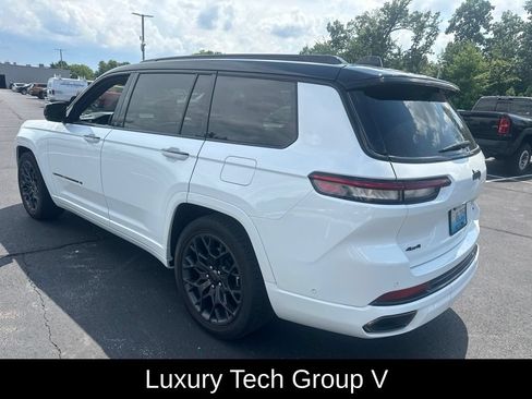 Certified 2025 Jeep Grand Cherokee L Summit AWD/4WD image 5