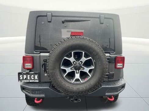 Used 2016 Jeep Wrangler Unlimited Rubicon image 4
