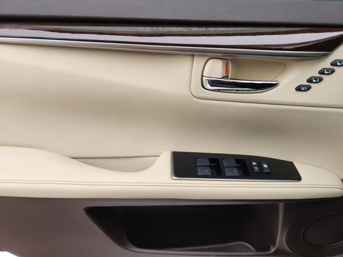 Used 2017 Lexus ES 350 image 30