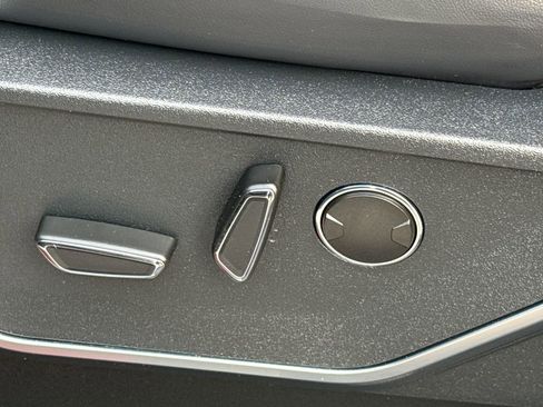 Used 2024 Ford F150 Raptor image 29