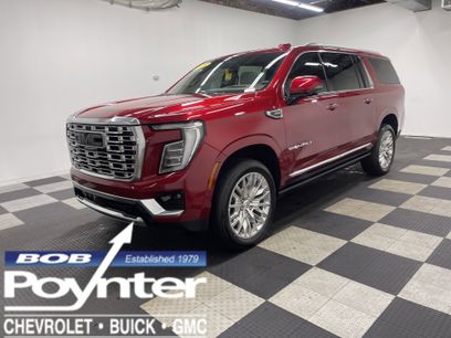 Used 2025 GMC Yukon XL Denali w/ Sun & Power Step Package