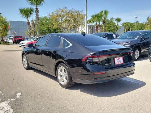 Used 2023 Honda Accord LX image 6