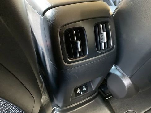 Used 2023 Hyundai Tucson Limited AWD/4WD image 20