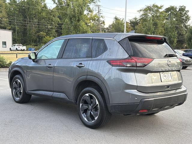 Used 2025 Nissan Rogue SV AWD/4WD image 5