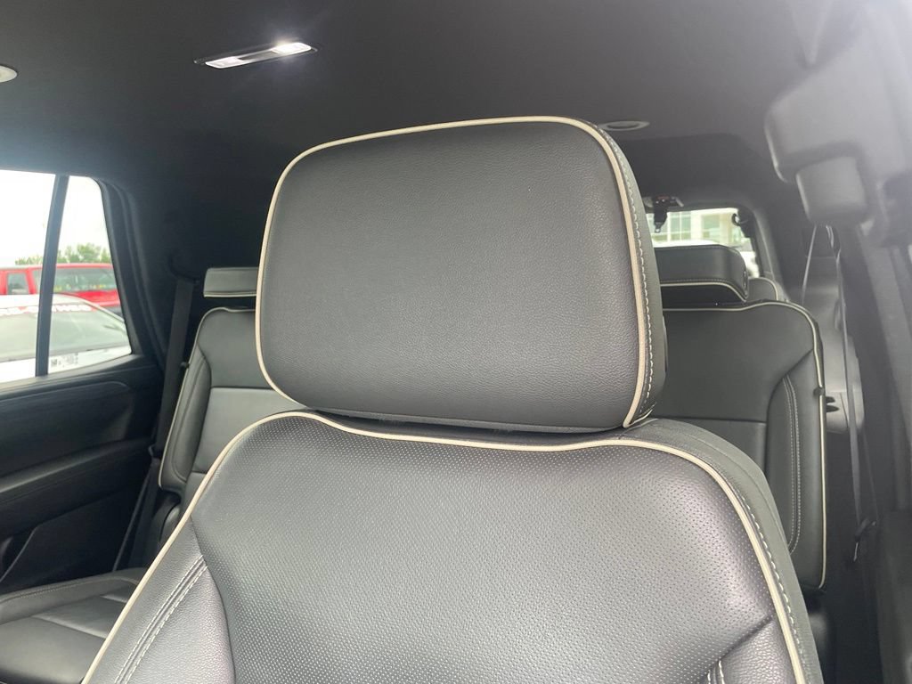 Used 2024 GMC Yukon SLT AWD/4WD image 20