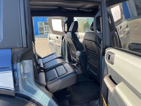 Used 2021 Ford Bronco Badlands image 21