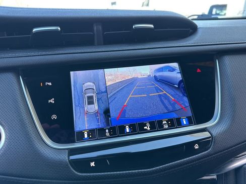 Used 2023 Cadillac XT5 Sportv w/ Technology Package AWD/4WD image 19