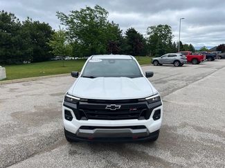 Used 2023 Chevrolet Colorado Z71 w/ Z71 Convenience Package 2 AWD/4WD video 2