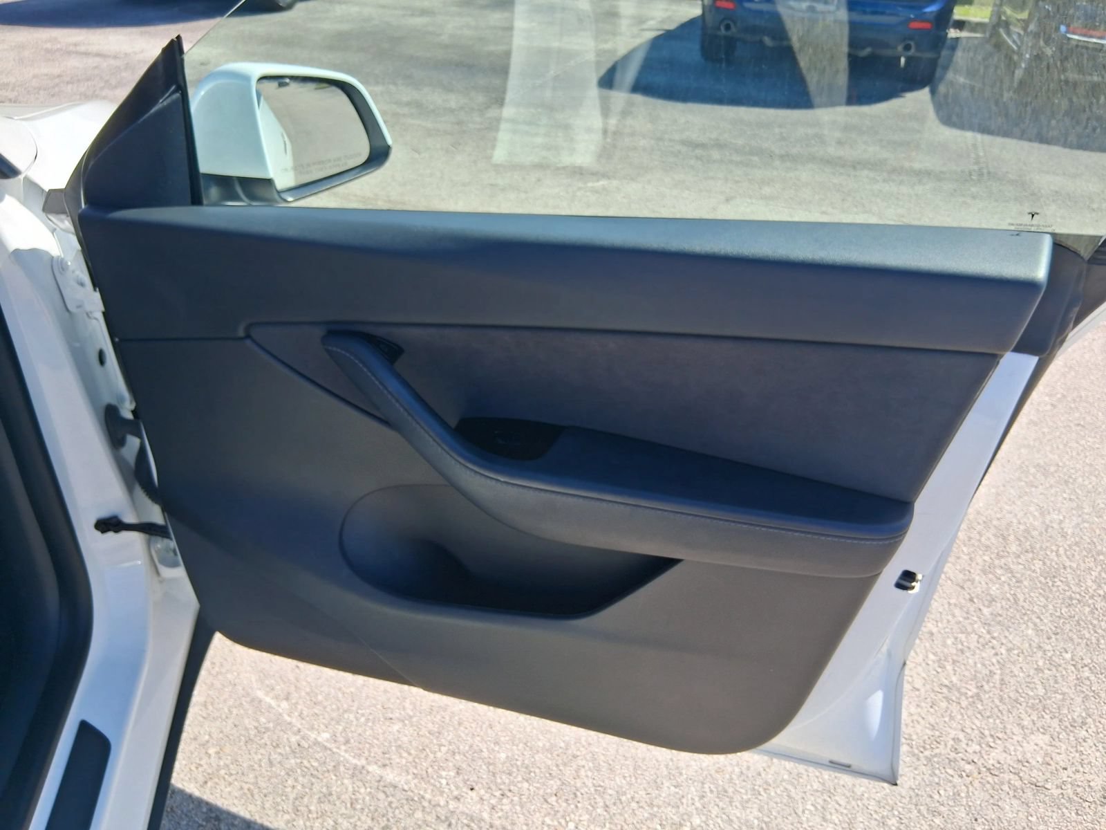 Used 2021 Tesla Model Y Long Range AWD/4WD image 15