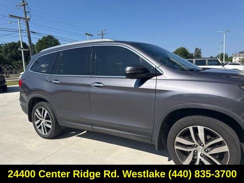 Used 2017 Honda Pilot Elite image 17