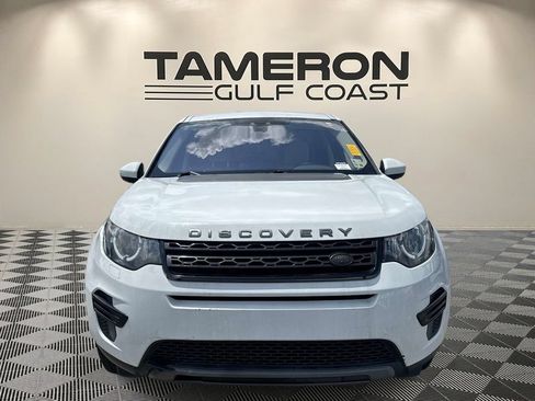 Used 2019 Land Rover Discovery Sport SE AWD/4WD image 2