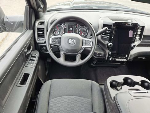 New 2026 RAM 2500 Tradesman AWD/4WD image 16