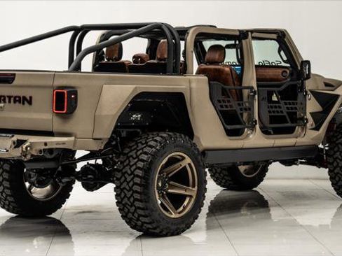 Used 2025 Jeep Gladiator Sport image 22