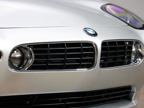 Used 2002 BMW Z8 image 27