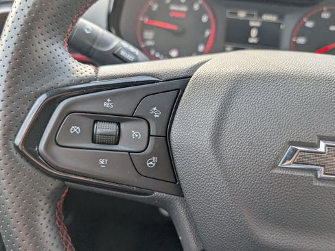 Certified 2024 Chevrolet Trax RS w/ Driver Confidence Package image 18