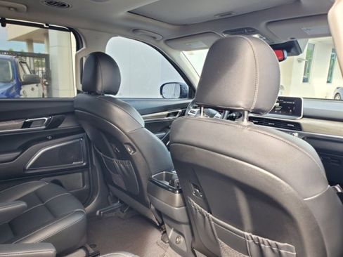 Used 2020 Kia Telluride SX image 35
