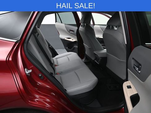 Used 2021 Toyota Venza XLE w/ Softex Package image 33