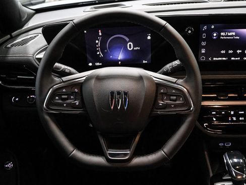 New 2026 Buick Envista Preferred FWD image 34