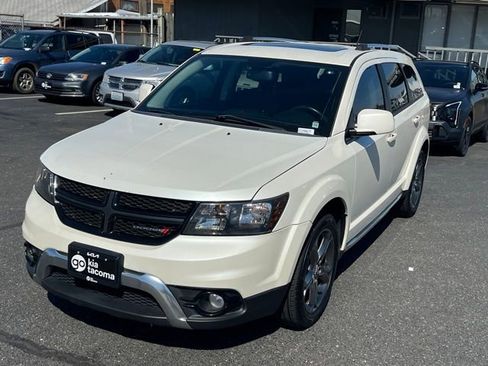 Used 2016 Dodge Journey Crossroad AWD/4WD image 3
