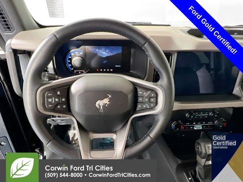 Used 2024 Ford Bronco Wildtrak AWD/4WD image 7
