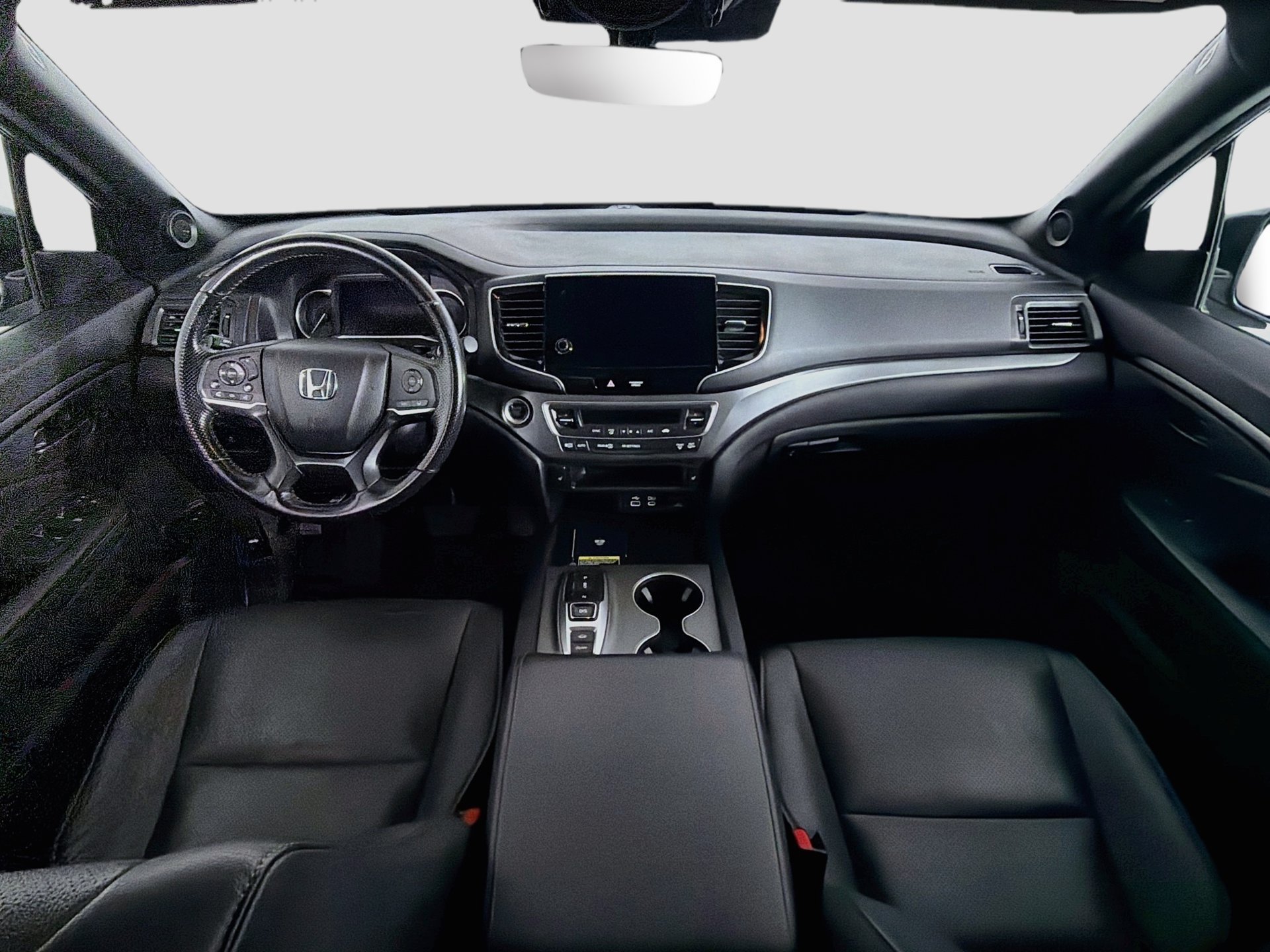 Used 2025 Honda Passport EX-L image 17