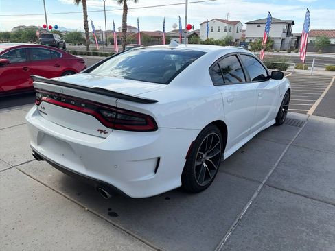 Used 2018 Dodge Charger R/T Scat Pack RWD image 5