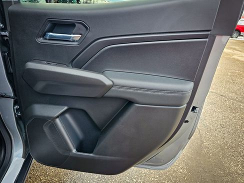 New 2026 GMC Canyon Elevation w/ Convenience Package image 33