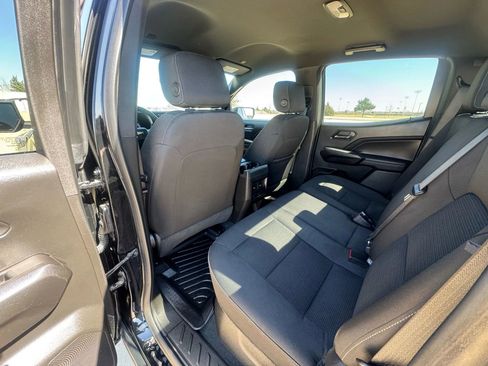 Used 2023 Chevrolet Colorado LT image 27