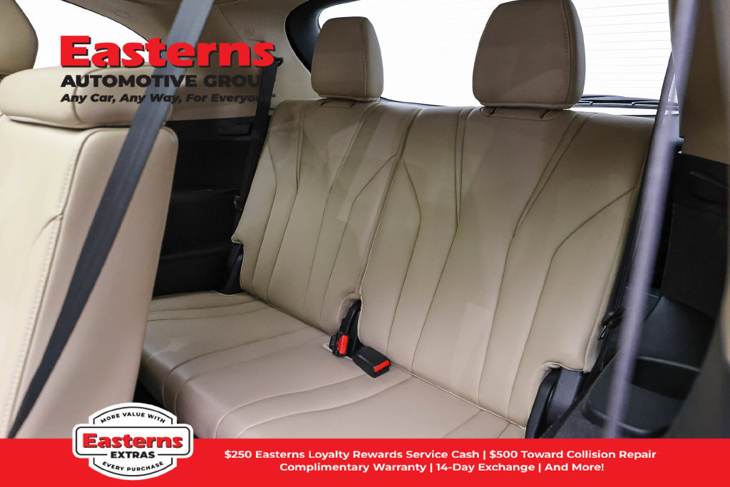 Used 2024 Acura MDX w/ Technology Package AWD/4WD image 29