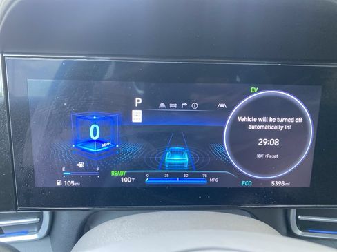 Used 2026 Hyundai Elantra SEL FWD image 33
