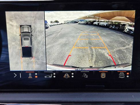 Used 2024 GMC Sierra 1500 AT4X AWD/4WD image 18
