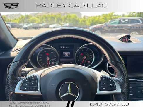 Used 2019 Mercedes-Benz SLC 300 w/ Premium Package image 5