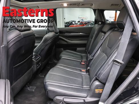 Used 2023 INFINITI QX60 Pure AWD/4WD image 23