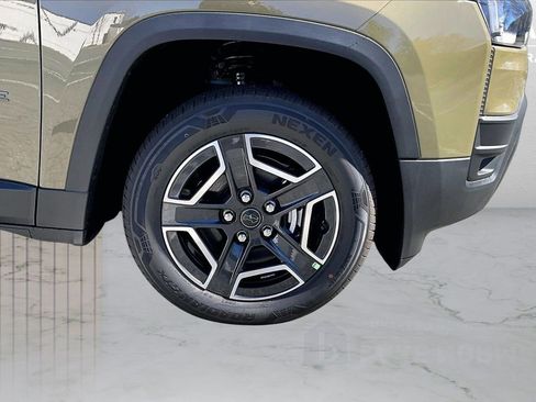 New 2026 Jeep Cherokee Laredo image 31