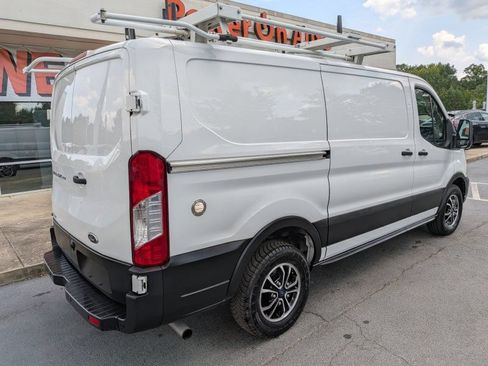 Used 2021 Ford Transit 250 Low Roof RWD image 4
