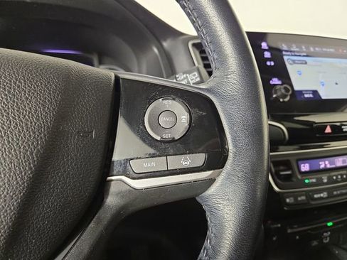 Used 2020 Honda Pilot Touring image 24