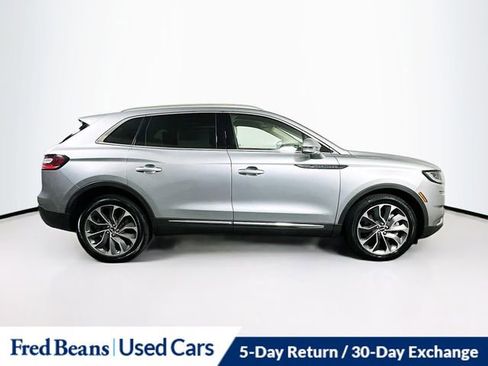 Certified 2022 Lincoln Nautilus Reserve AWD/4WD image 11
