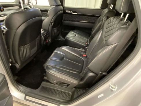 Used 2022 Hyundai Palisade Calligraphy image 8