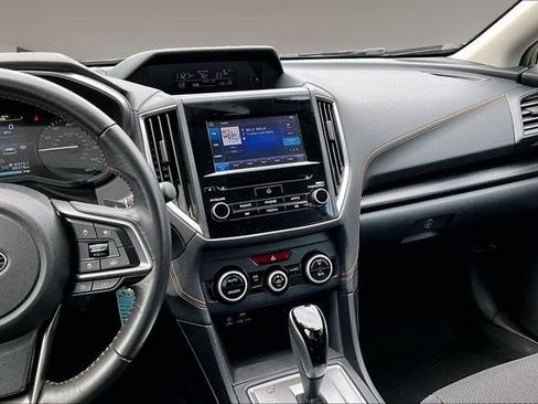 Used 2023 Subaru Crosstrek 2.0i Premium AWD/4WD image 9